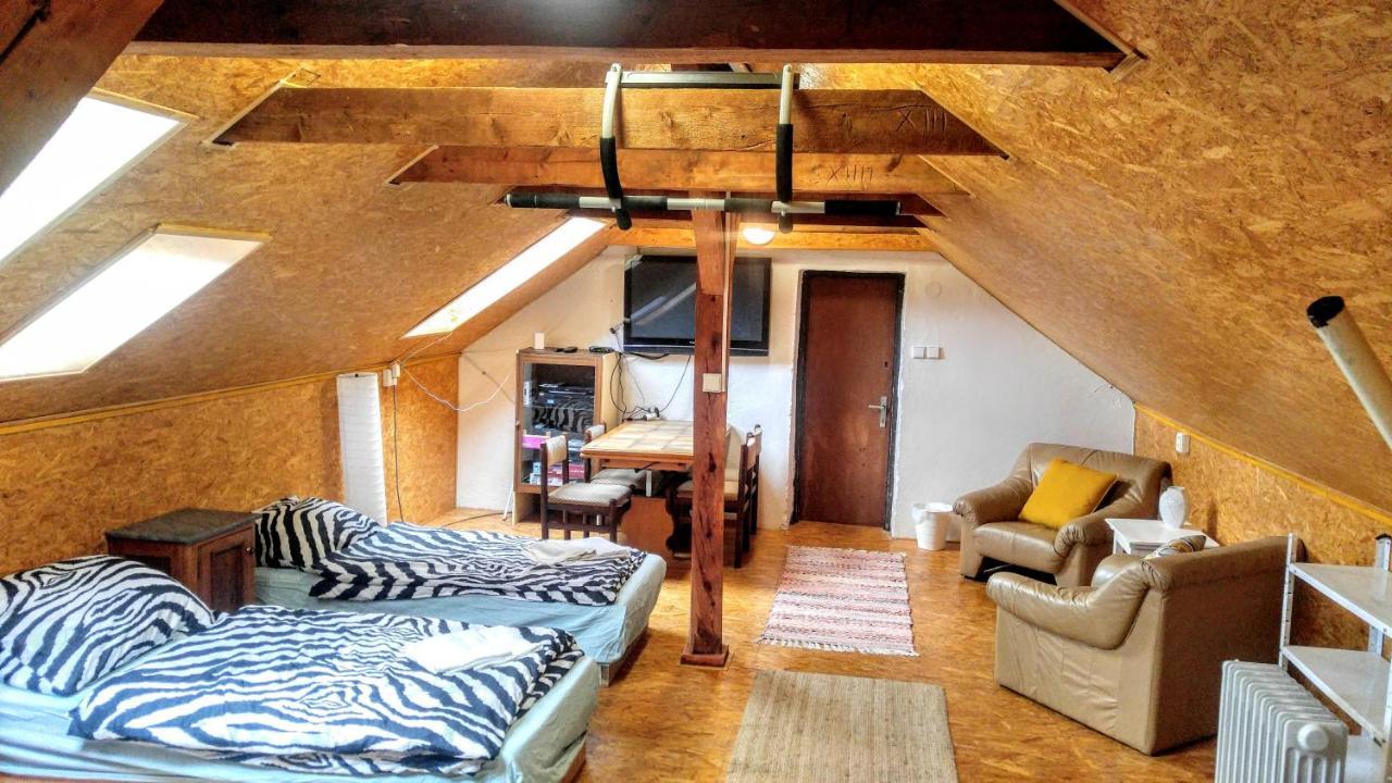 Cechuv Mlyn Apartment Hrebecniky Bagian luar foto